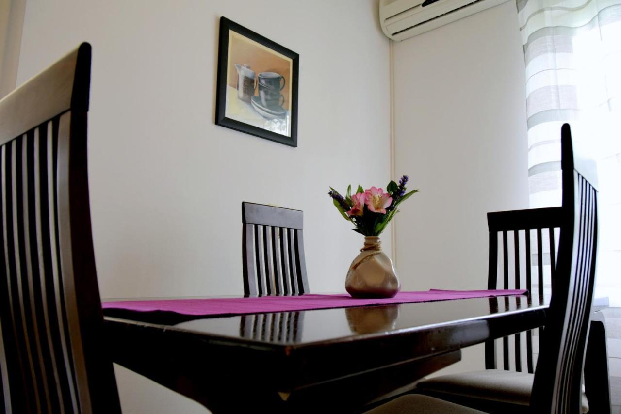 James Bond Apartments Palit エクステリア 写真