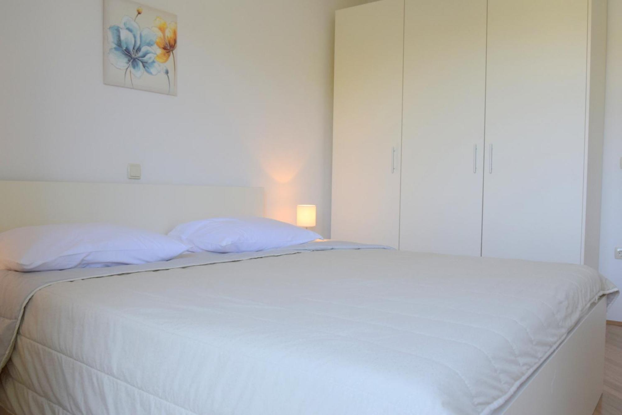 James Bond Apartments Palit 部屋 写真