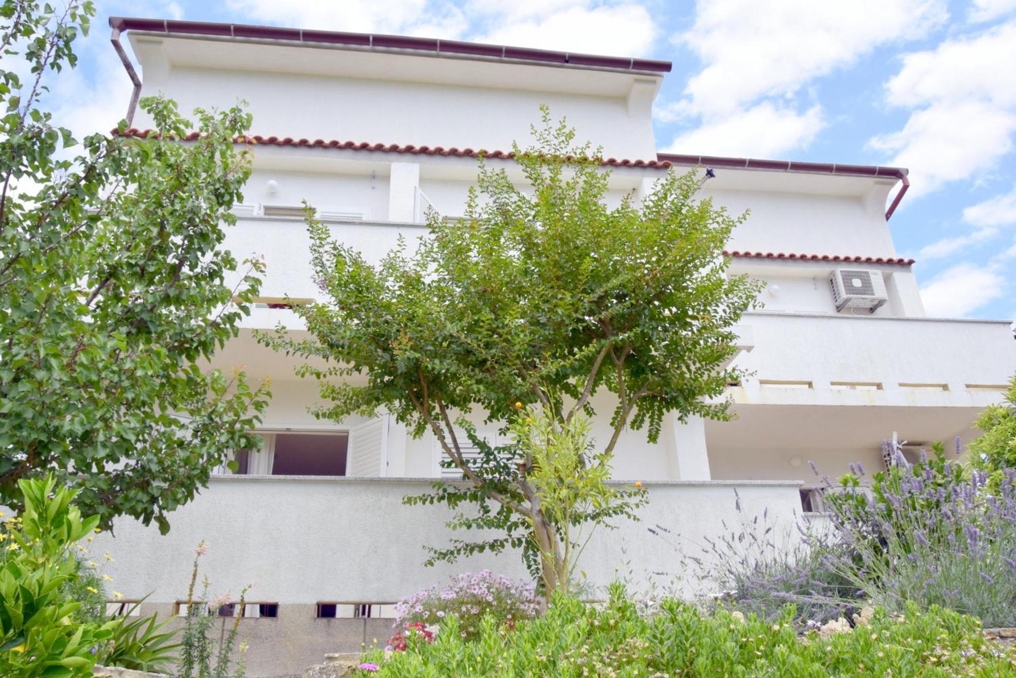 James Bond Apartments Palit 部屋 写真